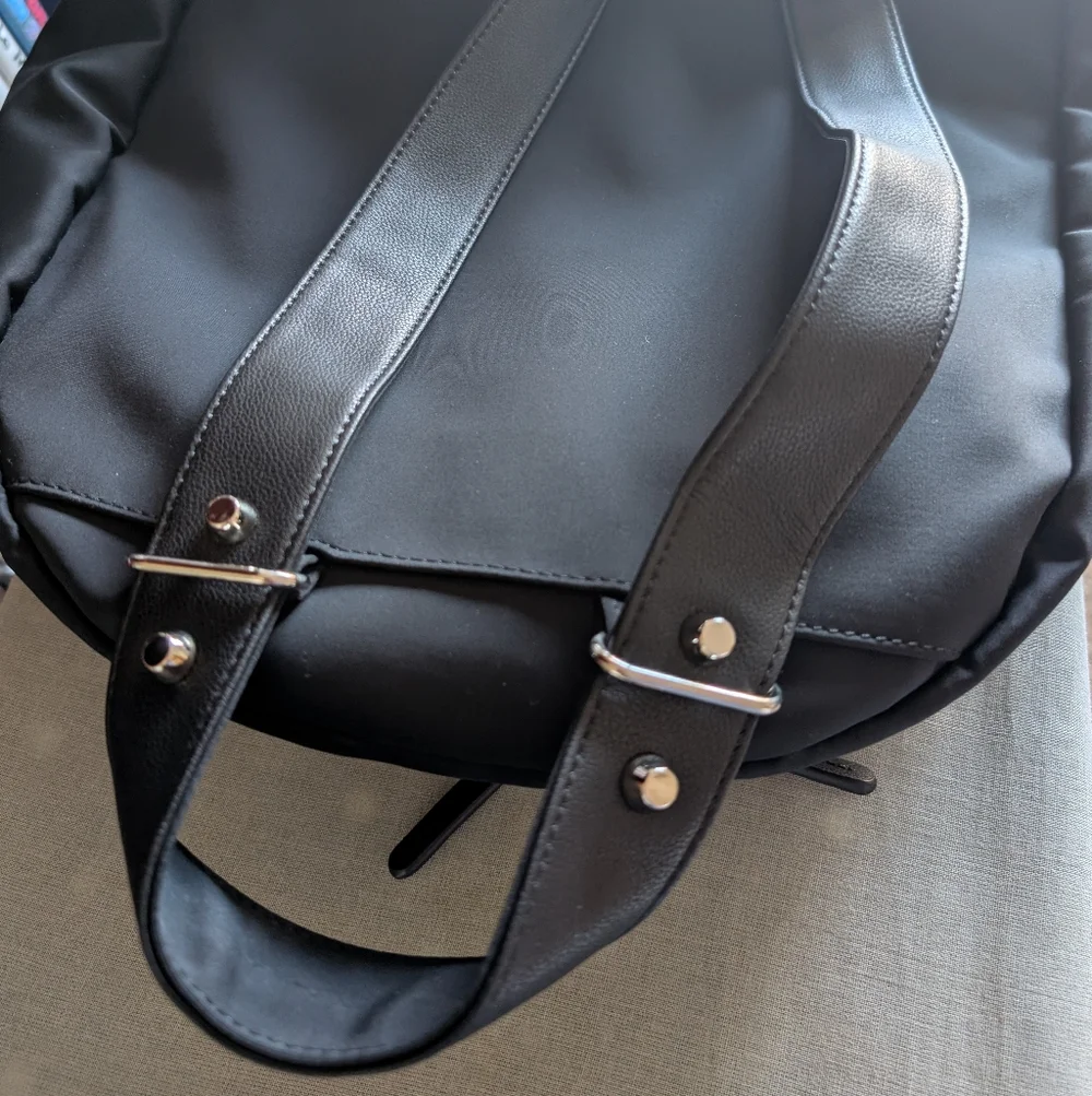 Haerfest Mercedes Black Men's Backpack